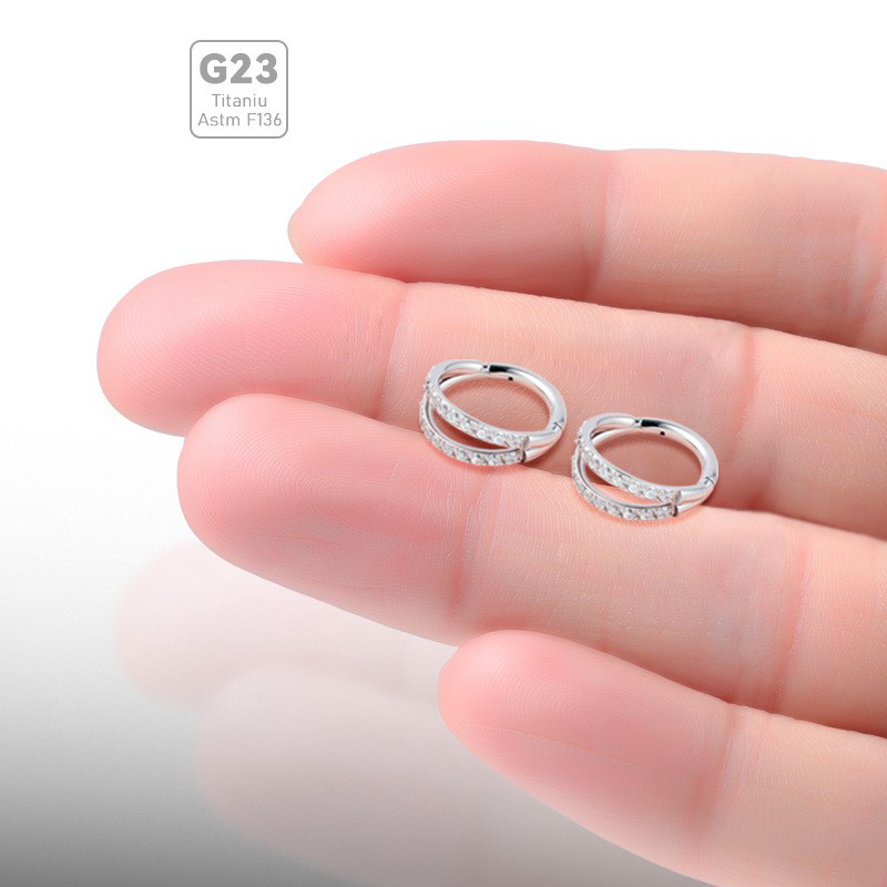 ASTM F136規格チタン製コンチフープリング、二重層イヤ - Septum Clicker Ring のレビューと価格