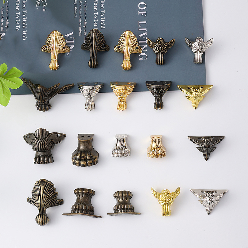 アンティーク亜鉛合金ジュエリーボックス,収納ボックス,脚,木 - Body Jewelry Display Case のレビューと価格