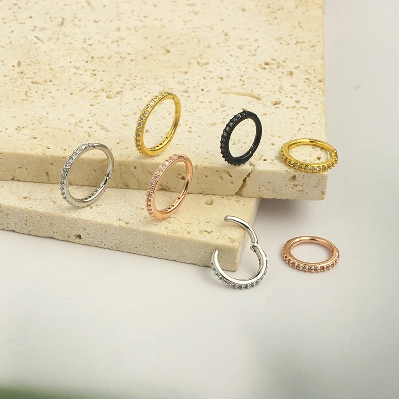 16GクリアCZノーズリングフープ 316Lサージカルステン - Septum Clicker Ring のレビューと価格