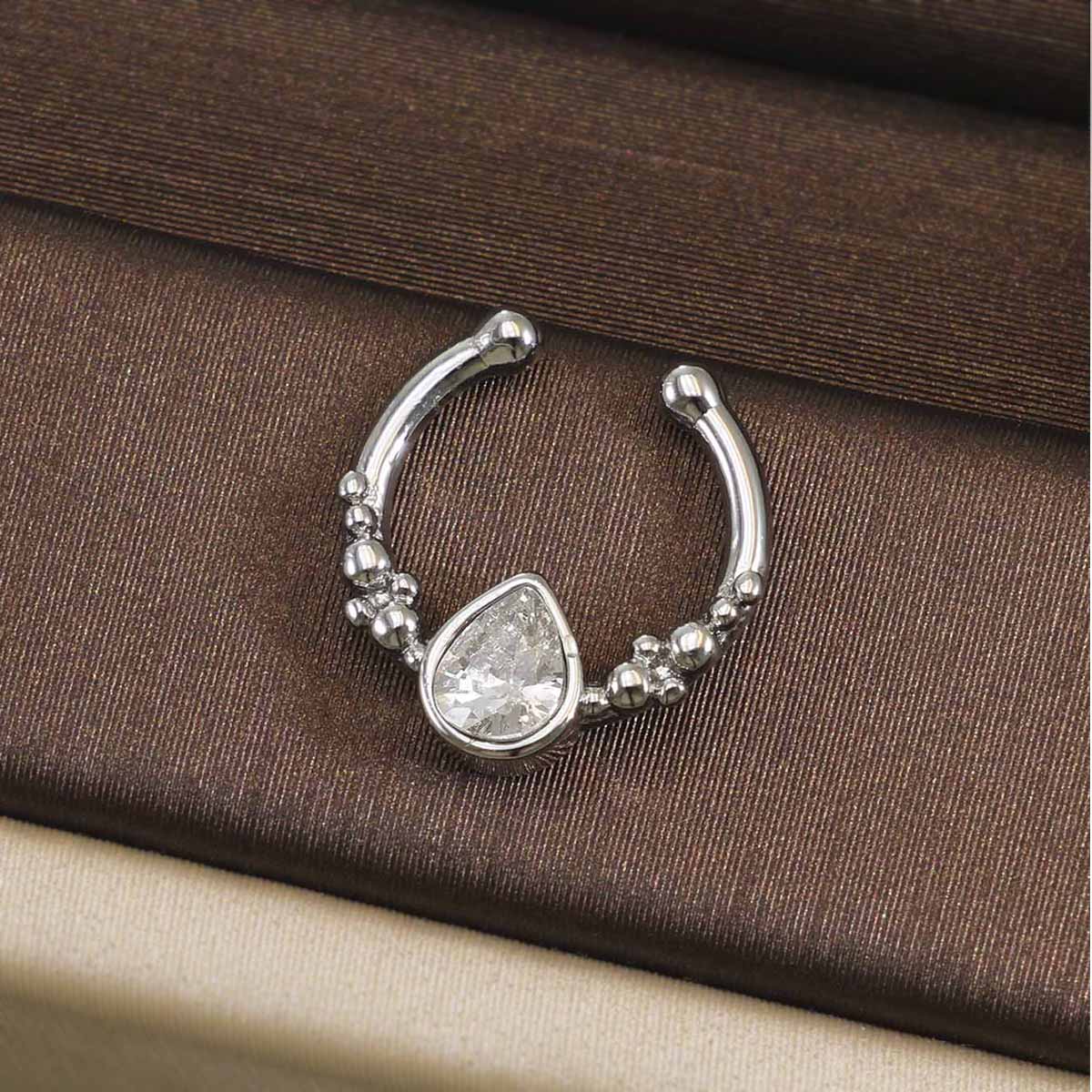 316Lステンレススチール製セプタムクリッカーリング 16G - Septum Clicker Ring のレビューと価格