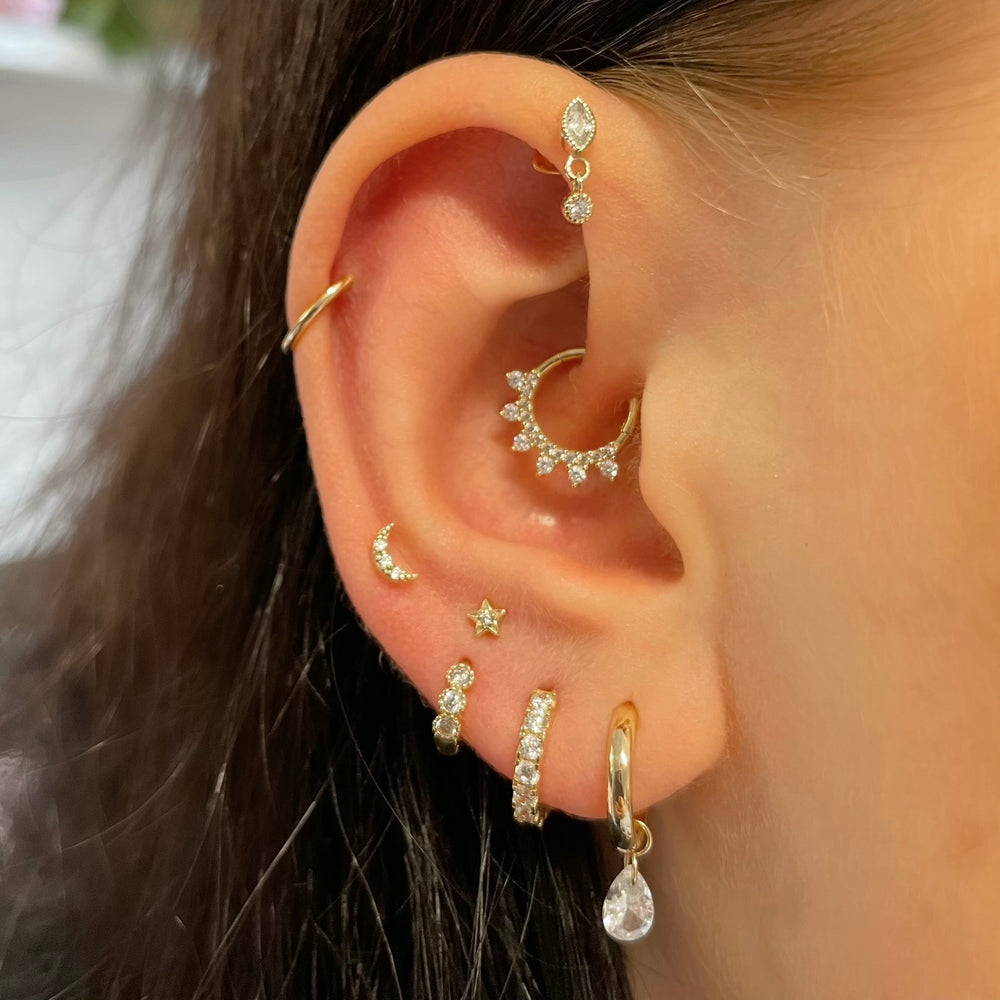 星と月のスタッドが付いたイヤリング,女性用,韓国のファッショ - Body Jewelry Flat Back のレビューと価格