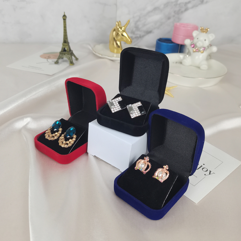 スタッドイヤリング収納ボックスドロップイヤリングペンダントオ - Body Jewelry Display のレビューと価格
