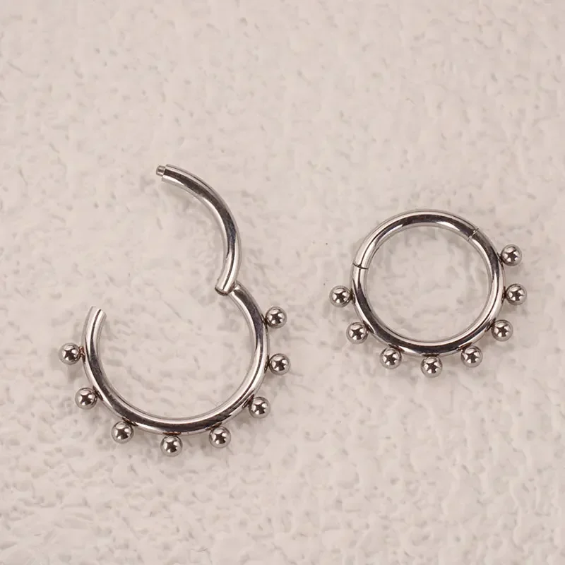 ASTM F136 チタン抗アレルギーセプタムピアス鼻リング - Septum Clicker Ring のレビューと価格