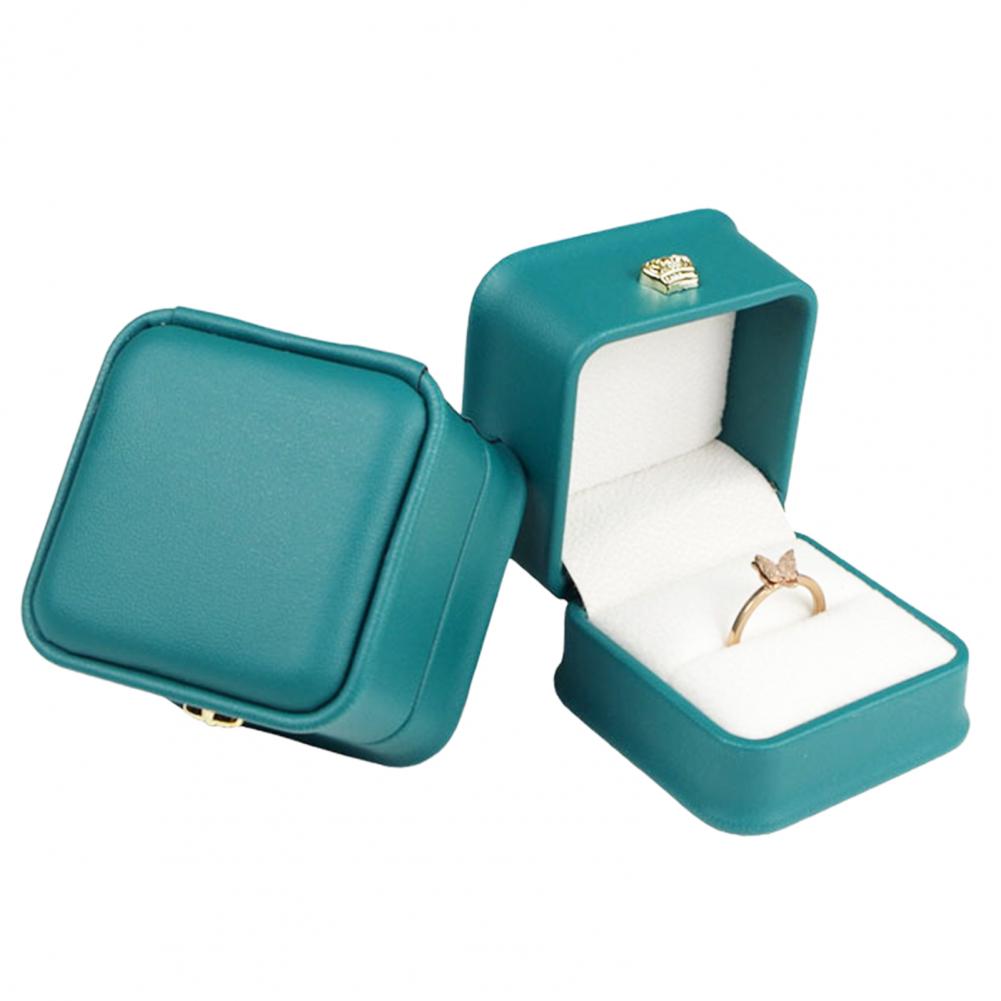 婚約結婚指輪ボックススクエアベルベットジュエリーケースディス - Body Jewelry Display のレビューと価格