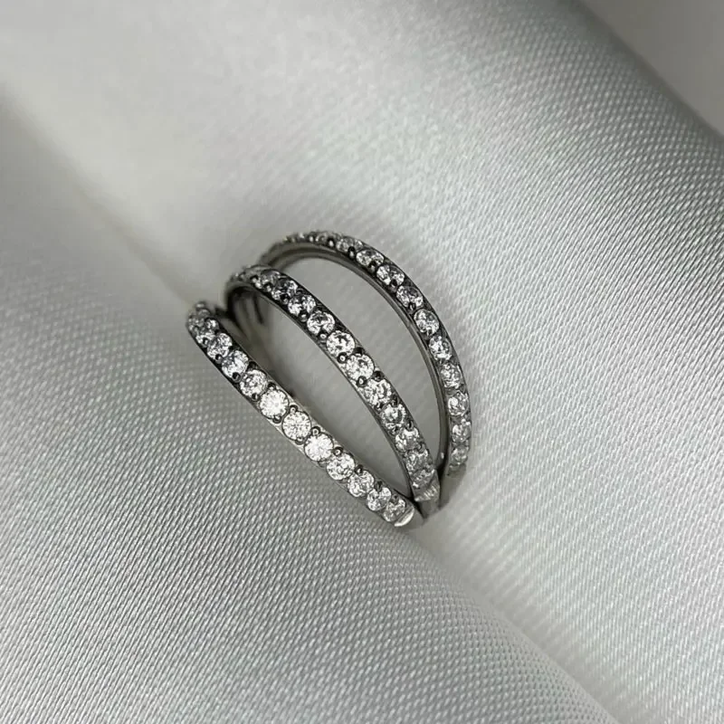 G23 チタンヒンジセグメント鼻リング 3 層 CZ セプタ - Septum Clicker Ring のレビューと価格
